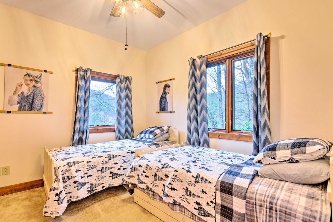 Mountain Cabin With Fire Pit, Walk To Golf And Fishing Vilas Екстериор снимка