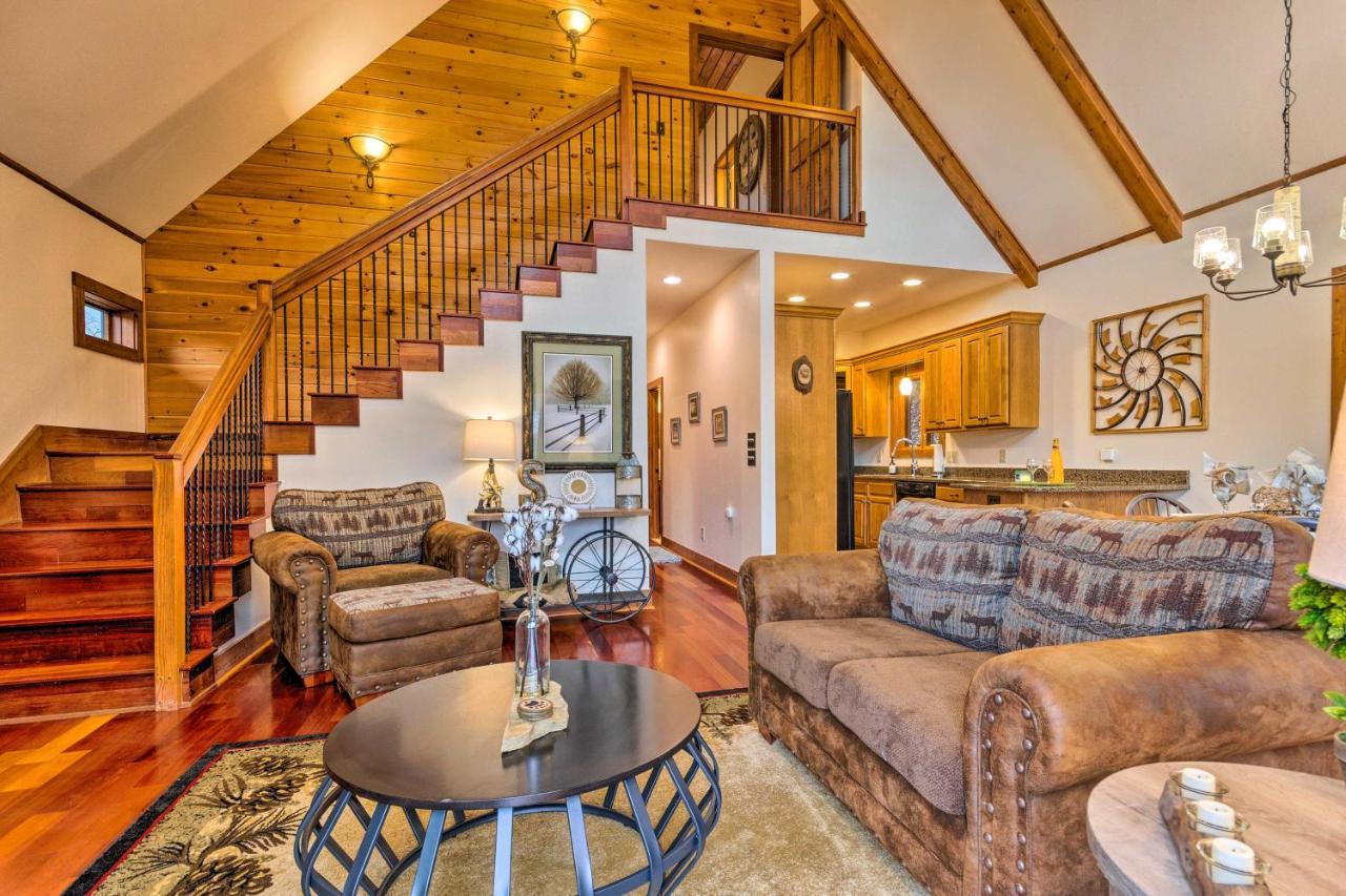 Mountain Cabin With Fire Pit, Walk To Golf And Fishing Vilas Екстериор снимка